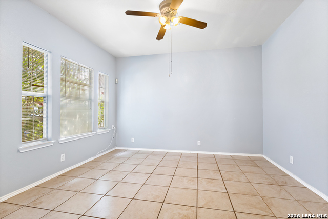 2735 Crown Holw Property Photo 9