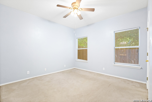2735 Crown Holw Property Photo 16