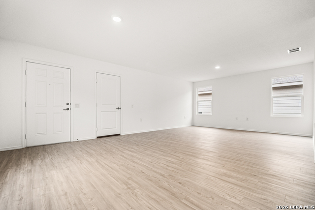 907 Stricker Path Property Photo 5