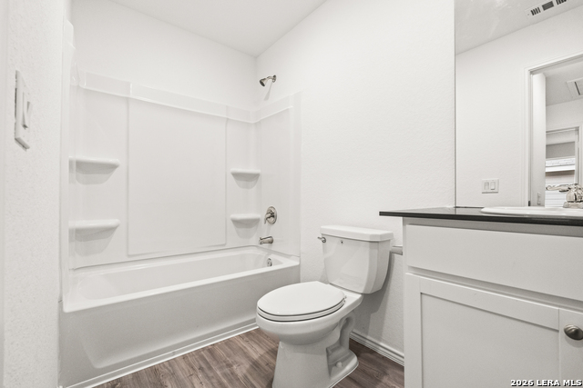 907 Stricker Path Property Photo 14