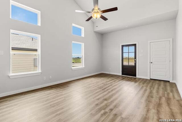 11307 Hollinger Circle Property Photo 6