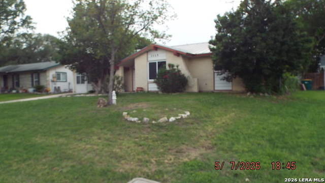 7329 Leading Oaks Property Photo 3