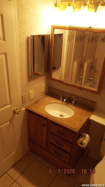 7329 Leading Oaks Property Photo 13