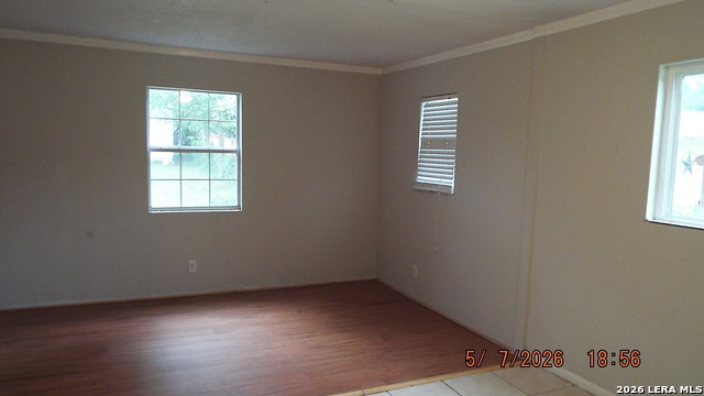 7329 Leading Oaks Property Photo 14