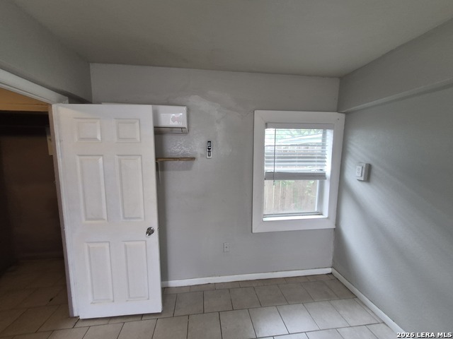 115 Caldwell St Property Photo 7