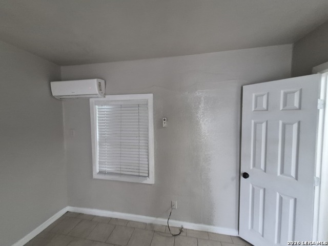 115 Caldwell St Property Photo 6