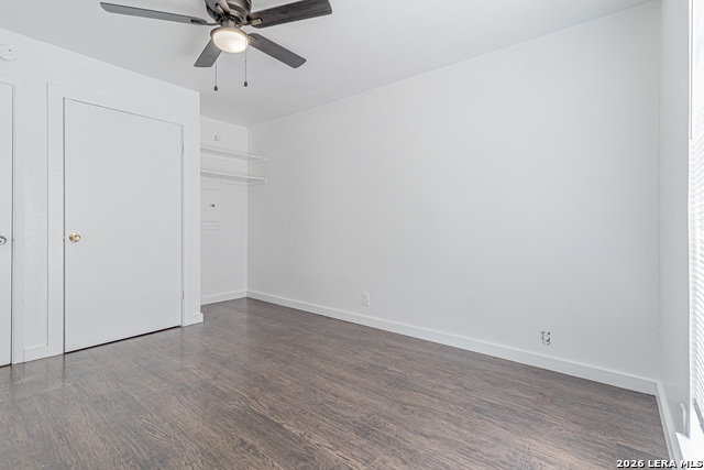 221 E Craig Pl Property Photo 19