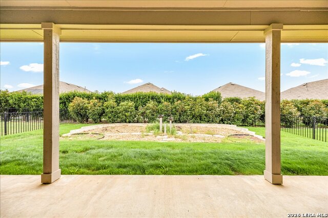 13911 Cool Dawn Property Photo 27