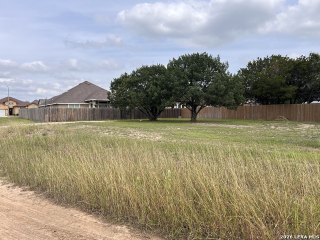15404 Bell Ln Property Photo 3