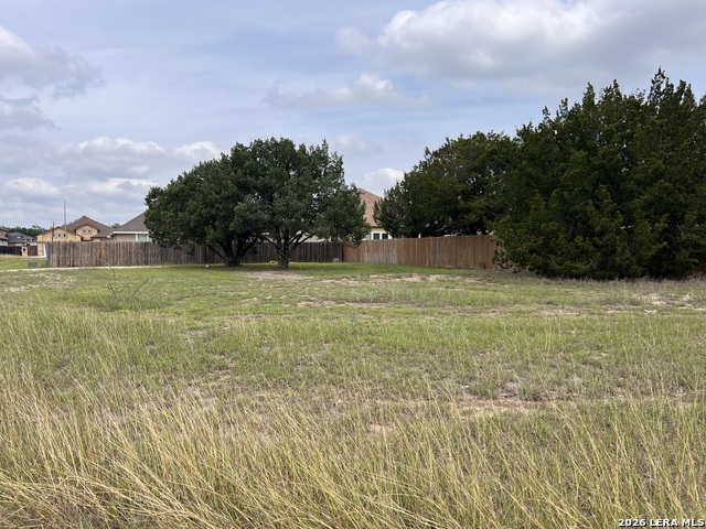 15404 Bell Ln Property Photo 4