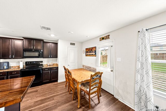 15244 Sleepy River Way Property Photo 6
