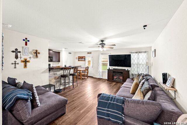 15244 Sleepy River Way Property Photo 8