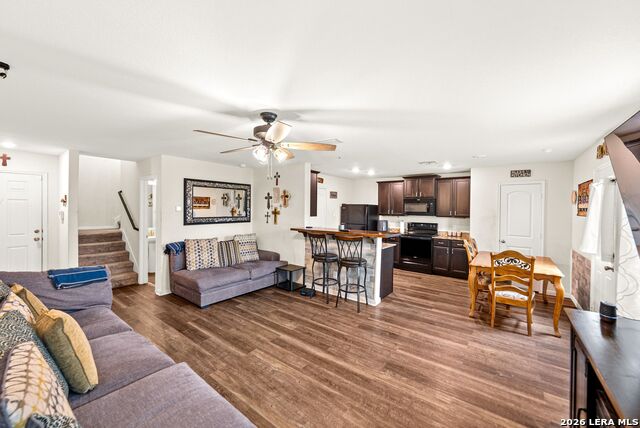 15244 Sleepy River Way Property Photo 11