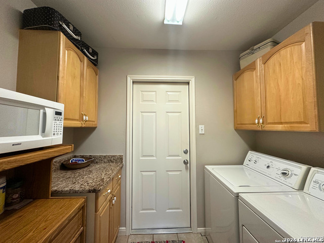 1265 Buttercup Property Photo 12