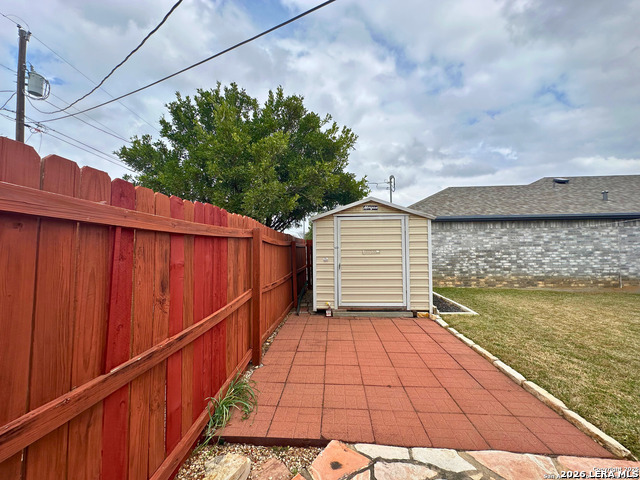1265 Buttercup Property Photo 22