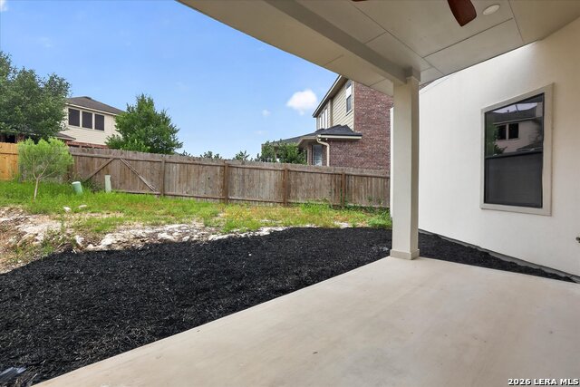 24318 Canyon Row Property Photo 39