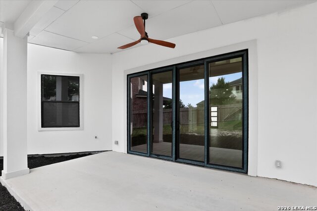 24318 Canyon Row Property Photo 40