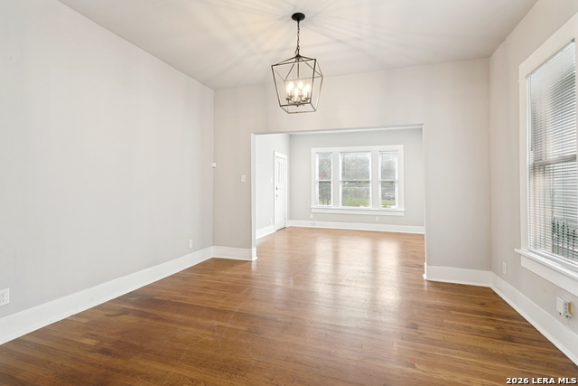 1205 Burnet St Property Photo 10