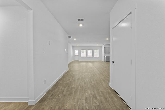 162 Teal St Property Photo 3