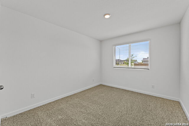 162 Teal St Property Photo 8