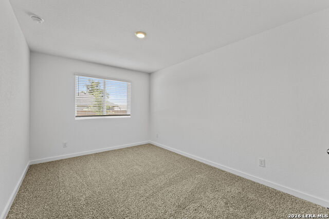 162 Teal St Property Photo 12