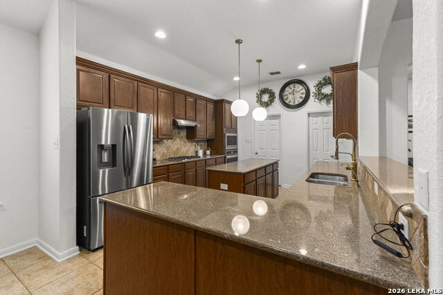 24939 Cloudy Crk Property Photo 16