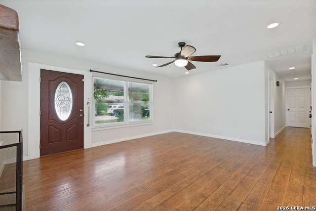 3221 John Campbells Trl Property Photo 6