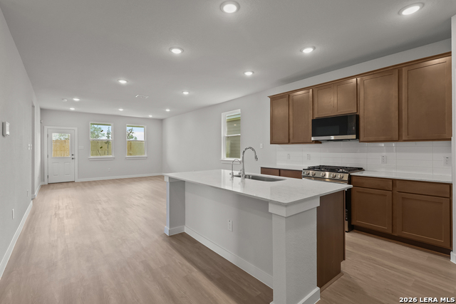 8432 Rocket View Property Photo 3