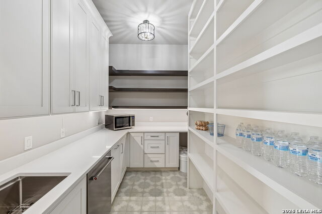 1051 N Cattlemans Crossing Dr Property Photo 14