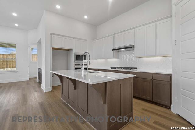 2525 High Ground Property Photo 3