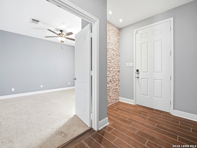 4431 Oak Roset Property Photo 5