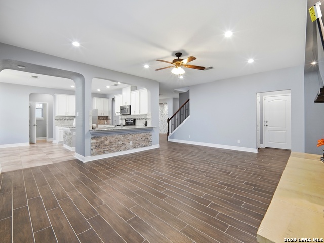 4431 Oak Roset Property Photo 10