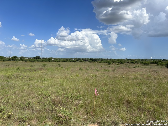 1114 Cr 329 Property Photo 2