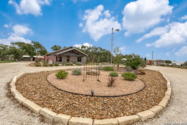 1161 Cindy Sue Property Photo 2
