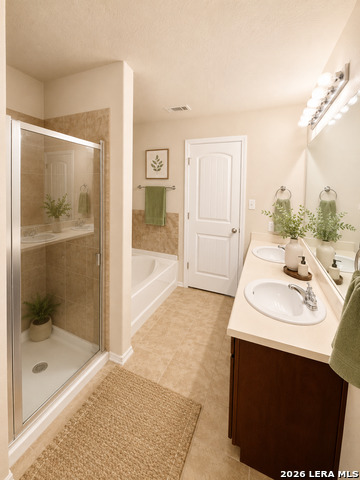 8928 Quihi Property Photo 8