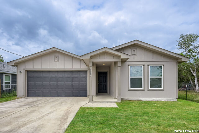 1602 Sunset St Property Photo 1