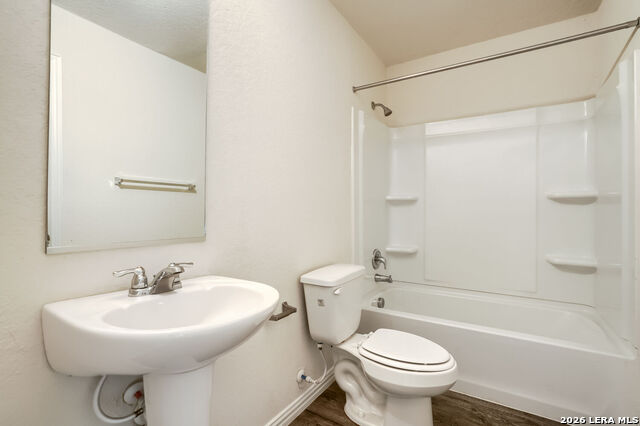 1602 Sunset St Property Photo 13