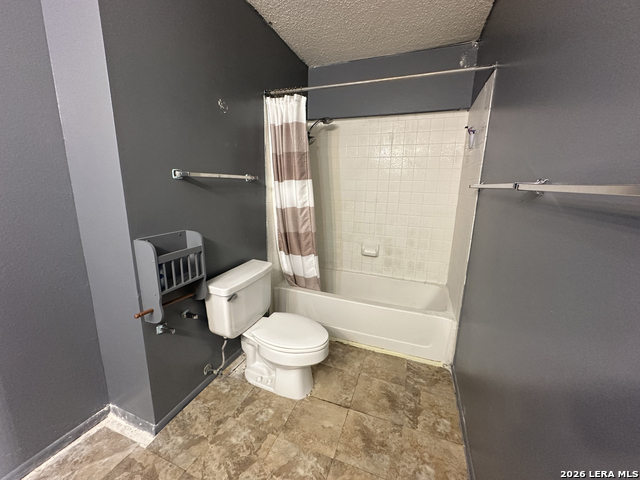 7547 Longing Trl Property Photo 16