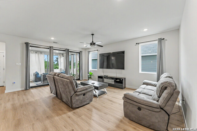 16515 Rosemary Rdg Property Photo 10