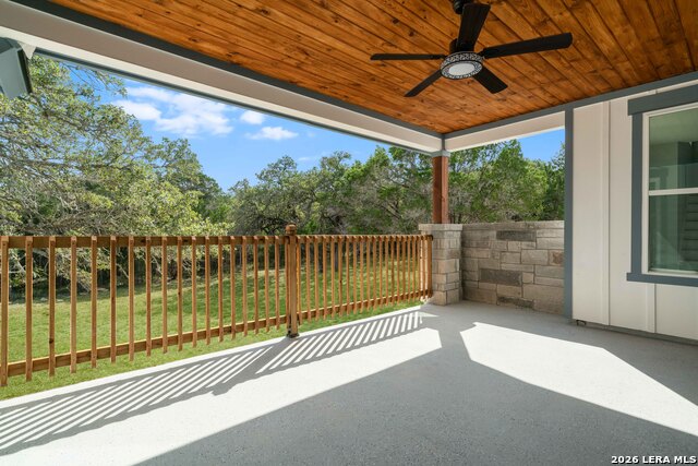 11608 Oak Country Property Photo 18
