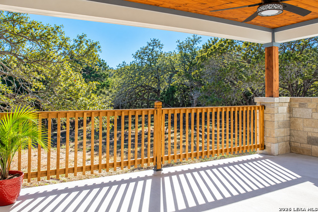 11608 Oak Country Property Photo 22