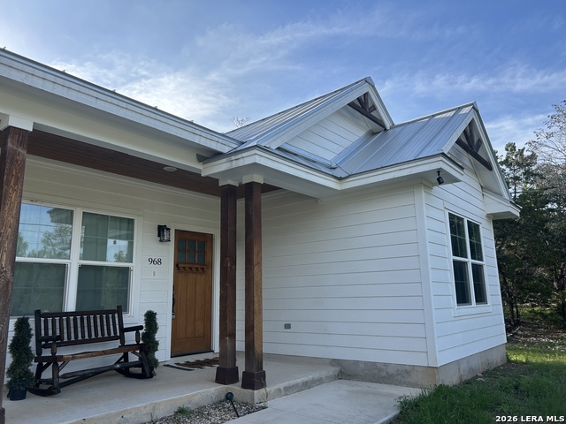 968 Marlys Ave Property Photo 1