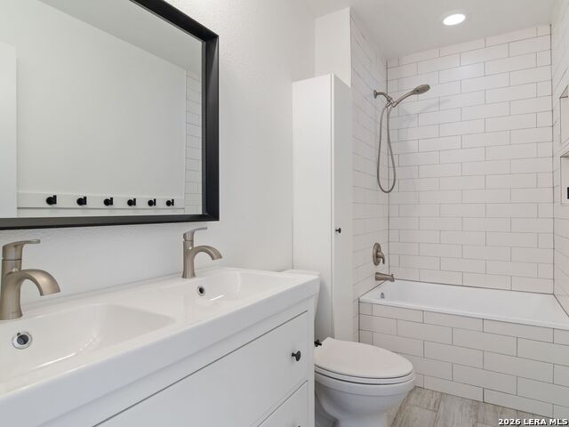 338 Brees Blvd Property Photo 25