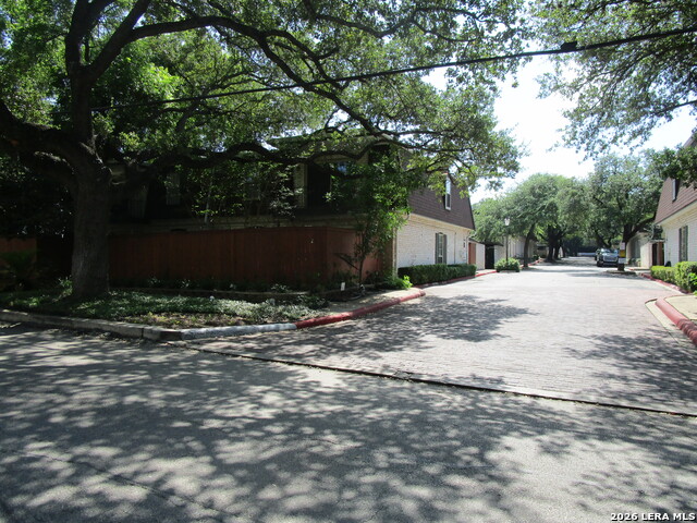 1045 Shook Ave Property Photo 36