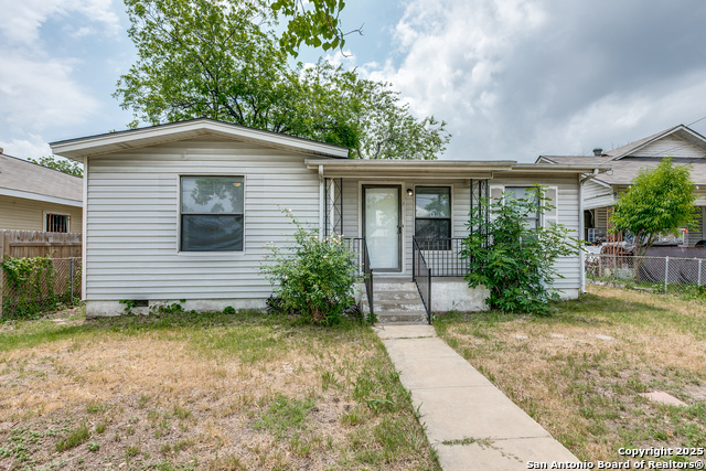142 HELENA ST Property Photo 1