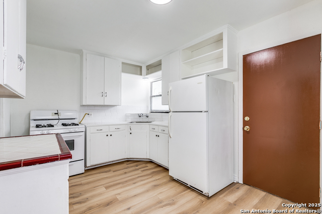 142 Helena St Property Photo 7
