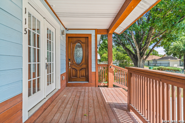 115 Saint Charles Property Photo 4