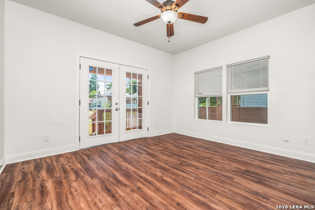 115 Saint Charles Property Photo 18