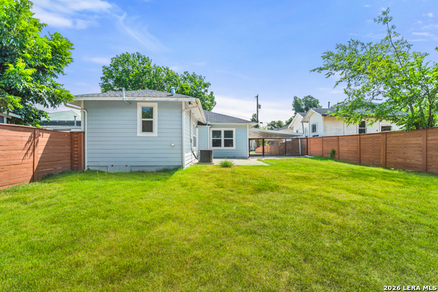 115 Saint Charles Property Photo 23