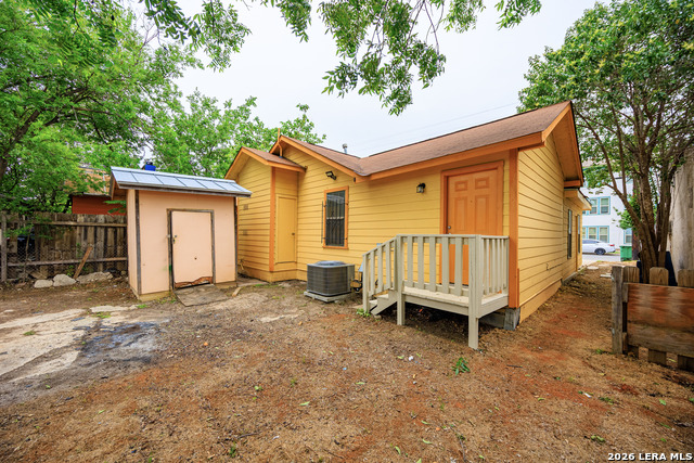 1616 Ruiz St Property Photo 30